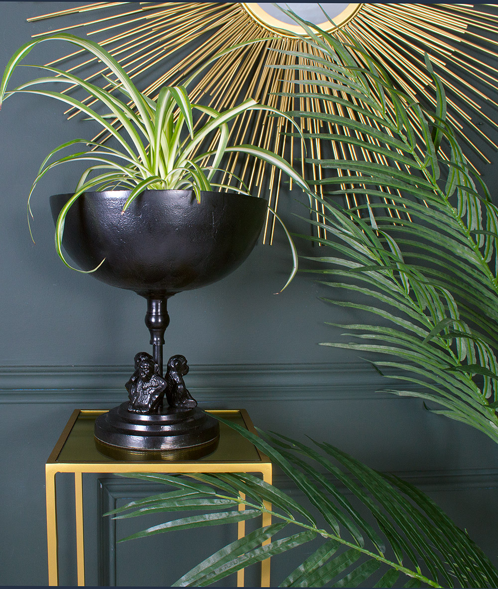 The tropical interiors trend has evolved… now we have the rainforest vibe to tempt you further into the steamy jungle.