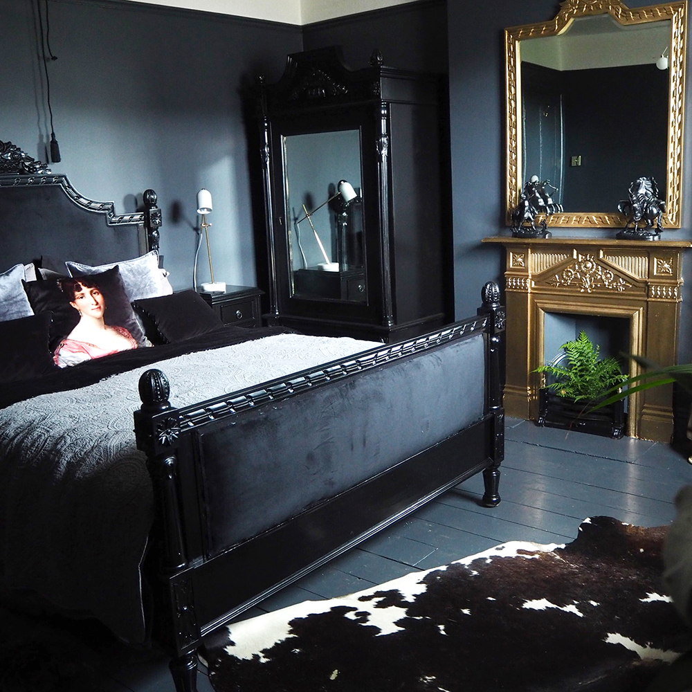 House Tour - Rachel Edmonds. Bedroom inspiration. Moody interiors. Dark, rich colours with gold accents