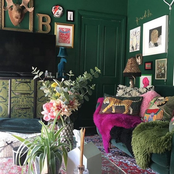 @sherylonthespectrum top 13 #livefabulousandfearless Instagram homes. Quirky green living room with colourful accents.