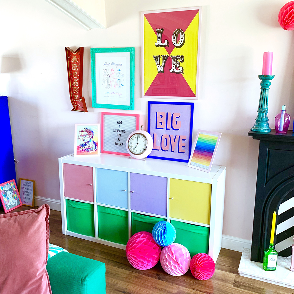 Pop art inspired living room decor, with quirky, colourful home accessories.