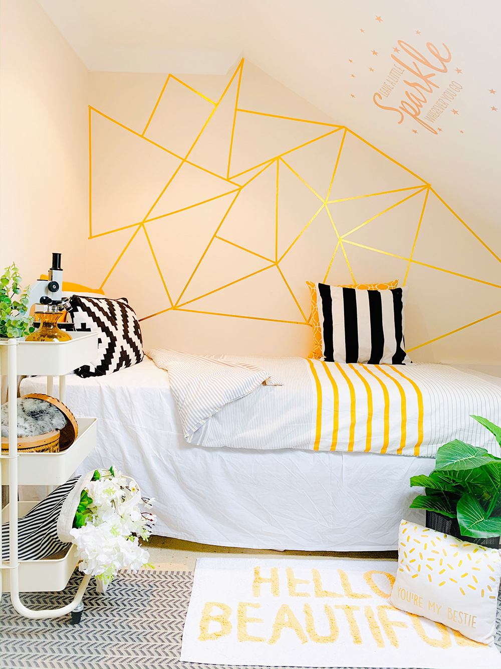 Black, white and yellow bedroom inspiration