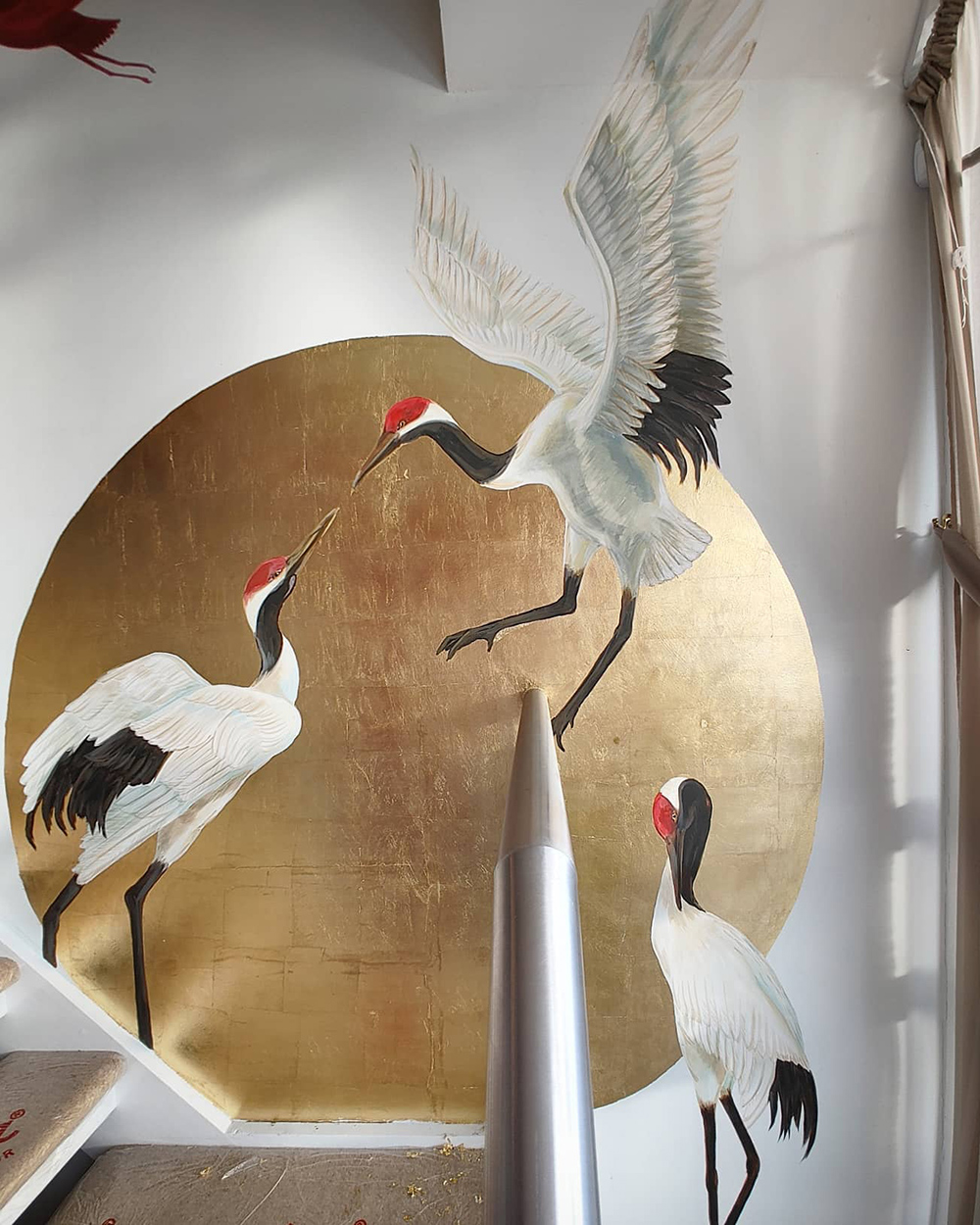 Gold wall mural by Bland Design on Interiors Design Masters, commissioned by Siobhan Murphy